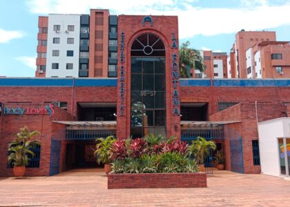 Local C.Cial La Fontana